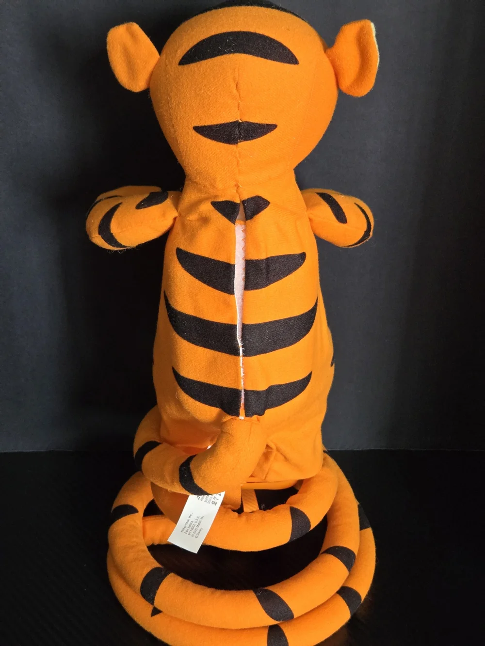 Tigger Disney VTG Fisher-Price 2005 Turbo Tail Bounces/Sings/Talks & Works